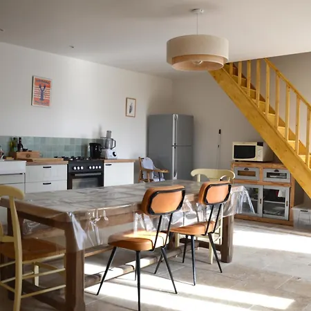 別荘 Maison De Charme, Jardin, 5km Plage, Cote D'emeraude *