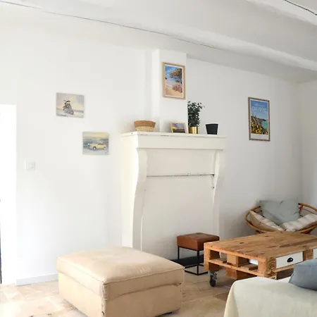 別荘 Maison De Charme, Jardin, 5km Plage, Cote D'emeraude *
